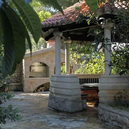 Twin Starigrad 3333j 3* Starigrad Paklenica